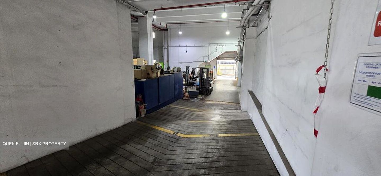 Gul Circle (D22), Factory #521881661